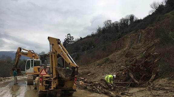 El tráfico vuelve a Borleña