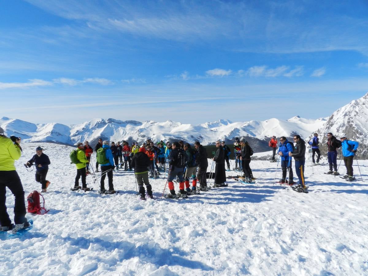 Los hosteleros lebaniegos conocen las posibilidades de los Picos de Europa