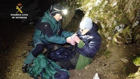 El GREIM rescata a un británico de 80 años con síntomas de agotamiento e hipotermia