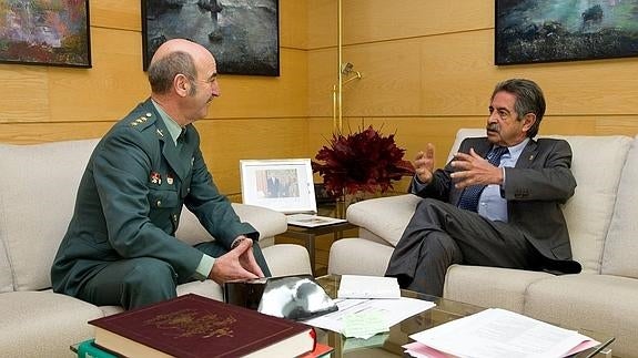 El coronel Juan Airas pasa a la reserva