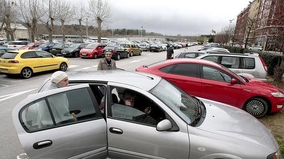 Torrelavega estudia construir dos aparcamientos con 900 plazas gratuitas