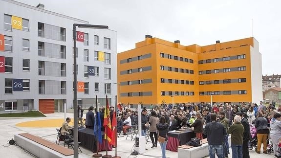 El Gobierno sanciona a 18 propietarios de pisos sociales por fraude e investiga a 30