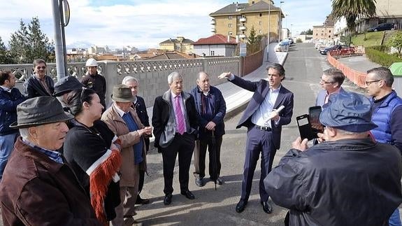 Las obras de mejora en la calle Juan José Pérez del Molino concluirán en junio