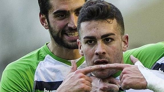 La baja de Peña puede devolver a Dani Rodríguez al doble pivote