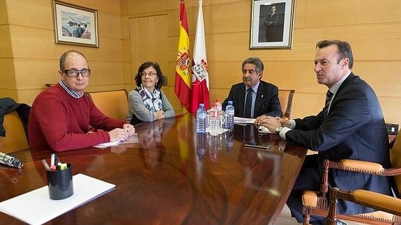 "También hubo 1.500 firmas contra la tala de árboles en Liérganes y ahora ves que fue un acierto"