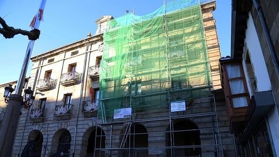 Obras Públicas destinará dos millones de euros a rehabilitar edificios municipales