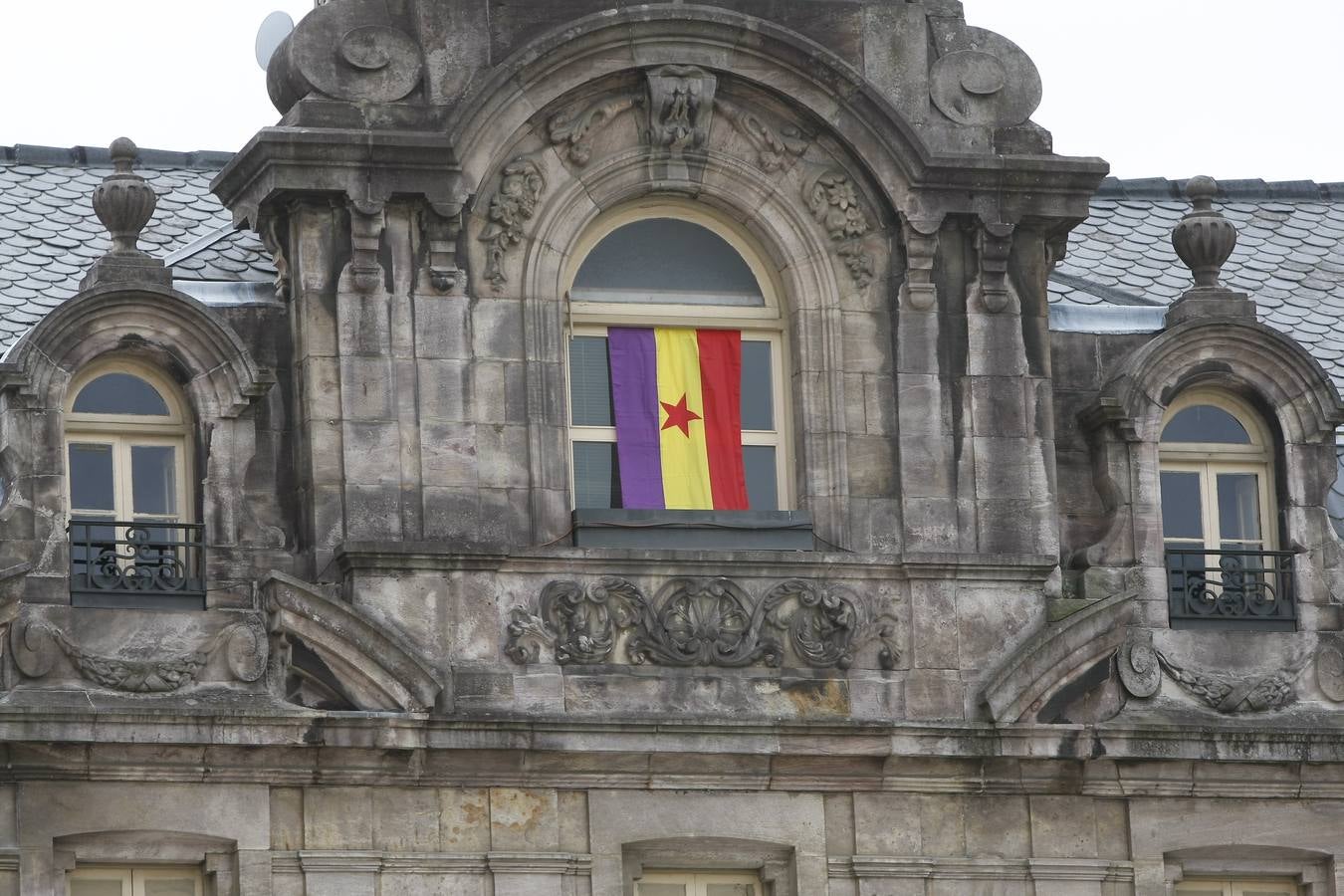 Cantabria se acuerda de La República