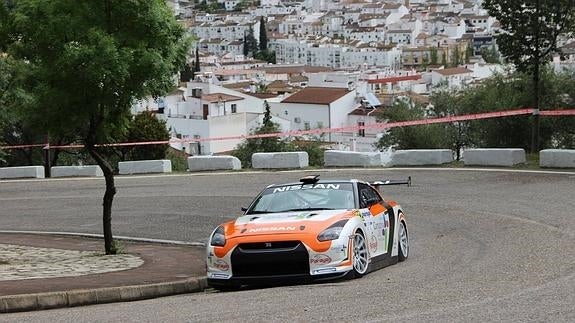 Castillo y Cabo se mantienen en las plazas de honor del Nacional