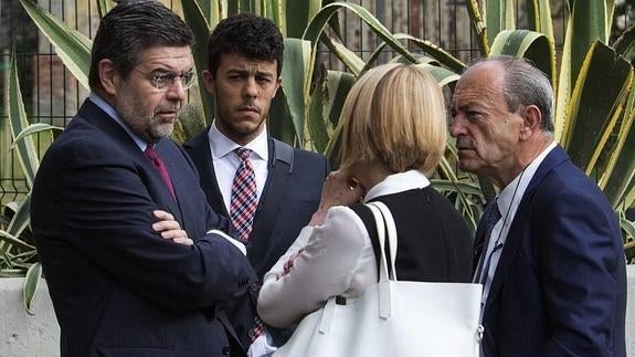 Un afiliado del PP financió a Manos Limpias para ejercer la acusación en el 'caso Racing'