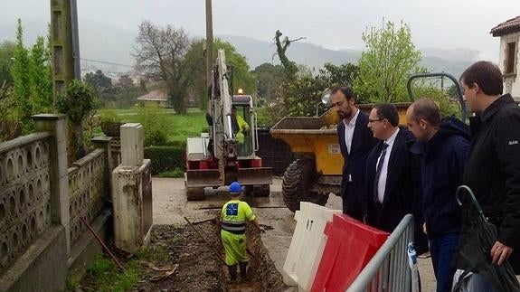 Iniciada la renovación del abastecimiento de agua del barrio Emilio Revuelta