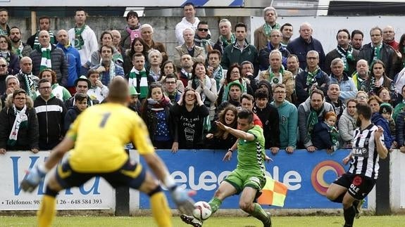 El Racing se juega la vida en tres partidos