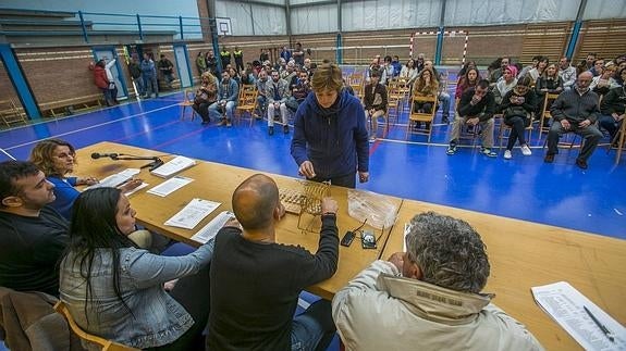 El primer premio, un trabajo