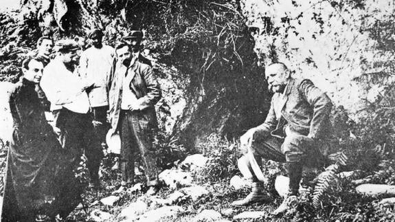 Torrelavega homenajea a Alcalde del Río en el 150 aniversario del nacimiento