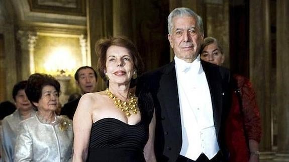 La mujer de Mario Vargas Llosa llega a España