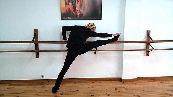 La historia del camionero que hace ballet clásico