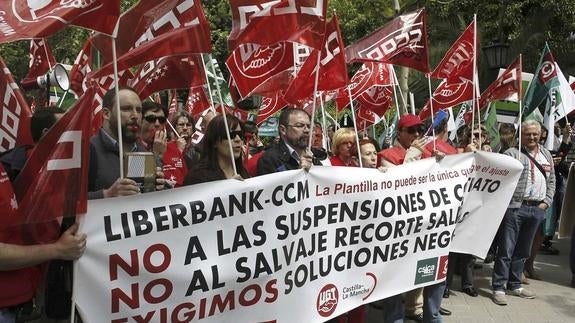 Un nuevo ajuste de Liberbank afecta a 184 trabajadores cántabros