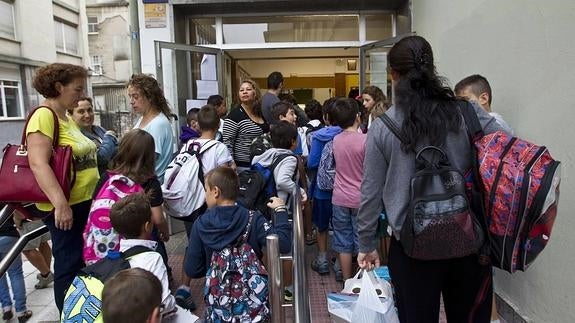 Los padres creen que el calendario escolar persigue "favorecer" a los profesores