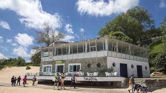 El Balneario La Horadada vuelve a abrir