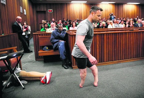 Pistorius intenta dar pena