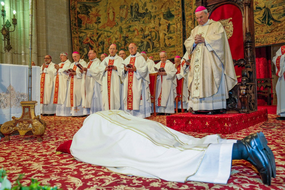 "Vengo a ayudar en el parto, crecimiento y formación de los hijos de la Iglesia"