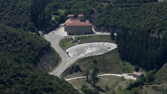 De Potes a Santo Toribio, por una senda peatonal