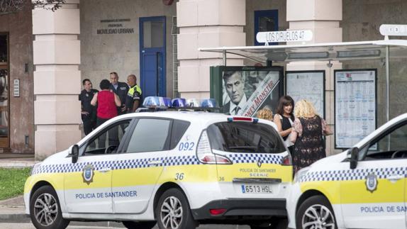 Fallece de un disparo un policía local en el interior de la oficina de movilidad