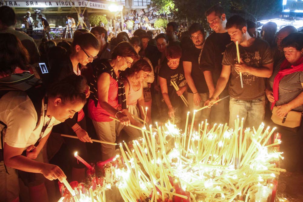 La travesía de las fiestas del Carmen por Cantabria