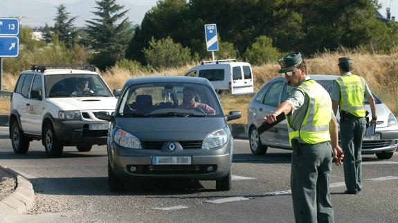 La DGT inicia una campaña especial de vigilancia y control de las condiciones del vehículo