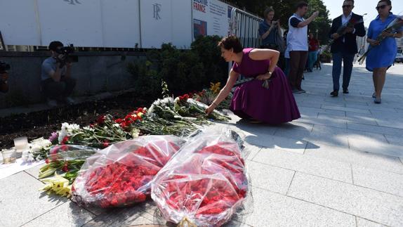 "La única forma de luchar contra esto es no dejar de ir a los próximos fuegos artificiales"