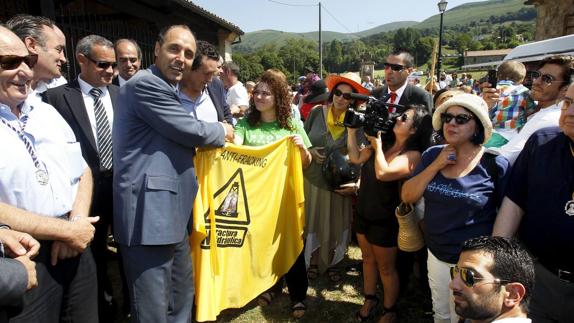 El PP espera que el compromiso de Revilla contra el fracking "esta vez sea cierto"