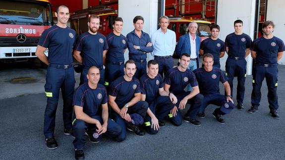 Once bomberos más para el Cuerpo