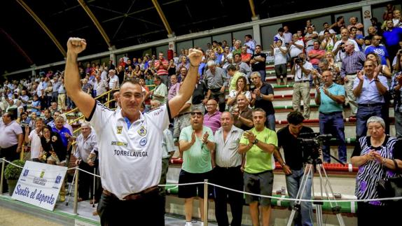 El Palacio ya huele a día grande