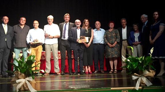Prosa leonesa se lleva 'Santoña... la mar'