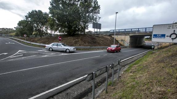 El causante del accidente de la A-67 sigue ingresado bajo custodia policial