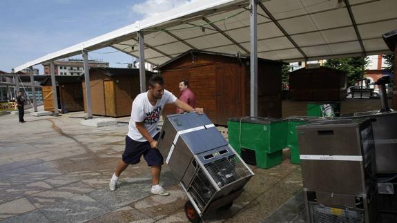 El Ayuntamiento se plantea pedir "daños morales" a los hosteleros por cancelar la Feria de Día