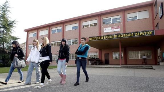 Torrelavega Sí urge la ampliación del IES Zapatón y la reforma de la Casa de Cultura