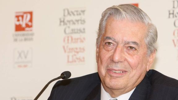 Mario Vargas Llosa será investido este miércoles doctor honoris causa de la UIMP