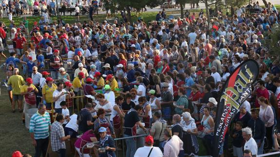 Santoña se relame con la marmitada