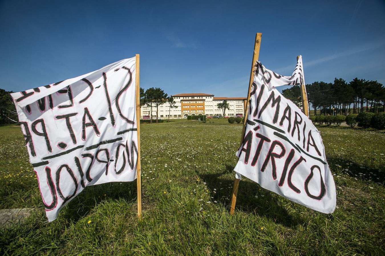 "No hay enfermos mentales peligrosos en Parayas ni los habrá en Liencres"