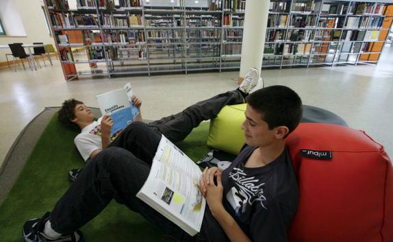 La Biblioteca Central vuelve a abrir los fines de semana y los festivos