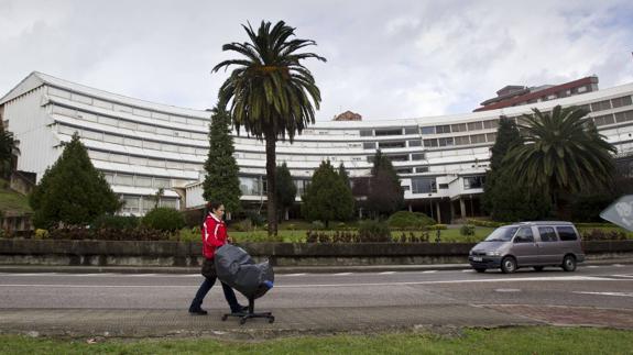 El Parlamento rechaza paralizar la subasta y venta de la residencia de La Pereda