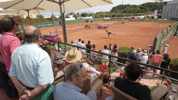 Las pistas del Tenis reciben a las mejores promesas del tenis español
