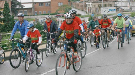Torrelavega, a dos ruedas