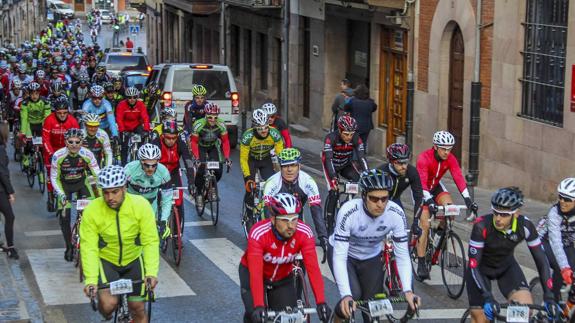 Miguel Indurain lidera hoy La Lebaniega