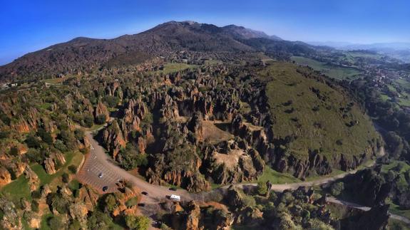 Correr entre las fieras de Cabárceno
