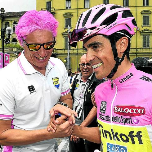 Oleg Tinkov: "Alberto Contador parecerá estúpido en el Trek"