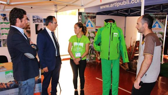 La primera 'Feria Outdoor Land' abre sus puertas hasta el domingo en La Lechera