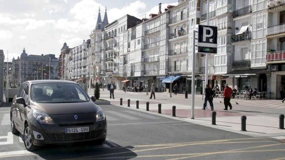 La nueva ordenanza de aparcamiento desata la polémica en Castro Urdiales