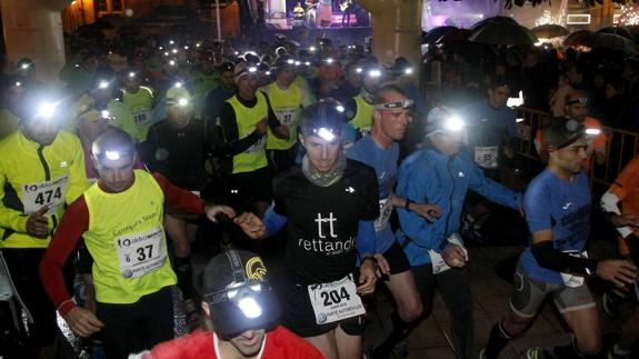 Casi 300 atletas y corredores se han inscrito ya en el trail nocturno de Torrelavega