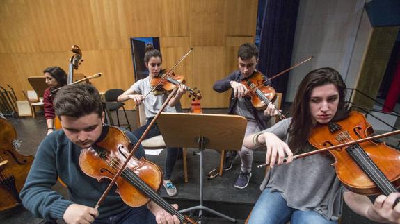 La Joscan inicia una nueva etapa bajo la supervisión de José Manuel Saiz